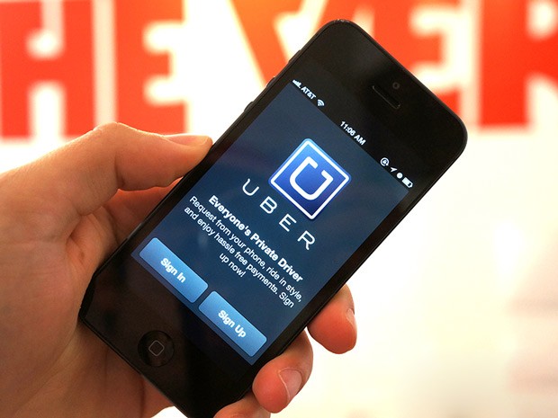 Pode usar o Uber.